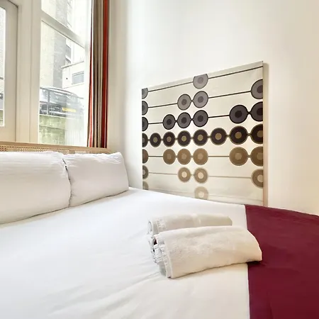 Vip Serviced Excellent Location Great Price London