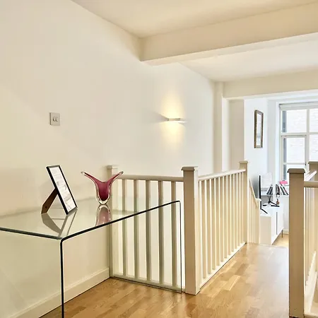 Vip Serviced Excellent Location Great Price * London