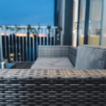 Apartment Unique Sky View -2 Bed