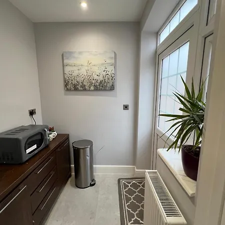 En-suite Double - Private Entrance & Free Parking Apartment West Drayton (Middlesex)