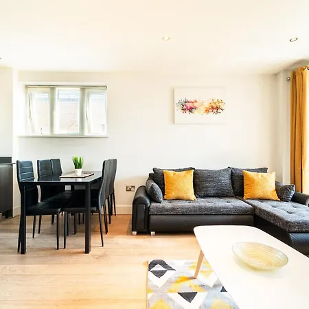 Luxury Greenwich 2bed 2bath - Sleep 6 Guest- 1 Min From Station - Close To Greenwich Maritime- Playstation Provided Londýn
