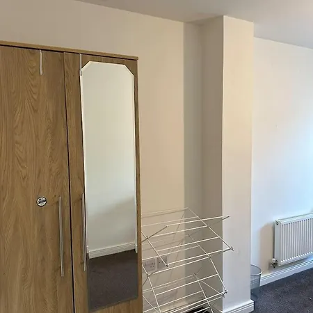 New Build 2 Bedroom With 2 Bath In Apartment