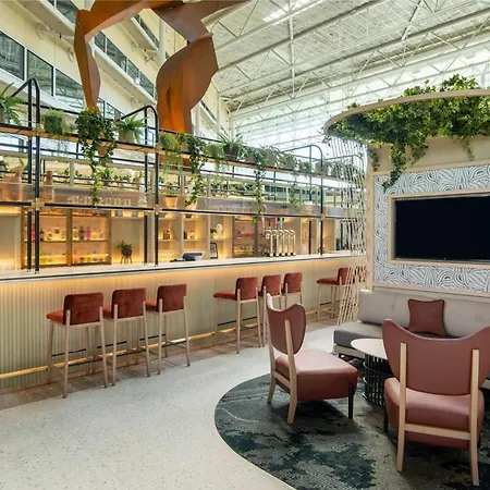 Hilton London Heathrow Airport Hotel