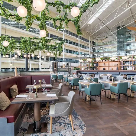 Hilton London Heathrow Airport 4* Hillingdon