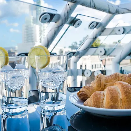 Bridge Penthouse - Luxury Apartament Londyn