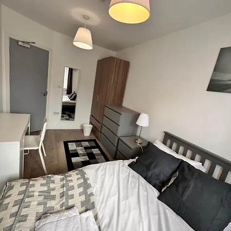 Double And Single In Bromley By Bow