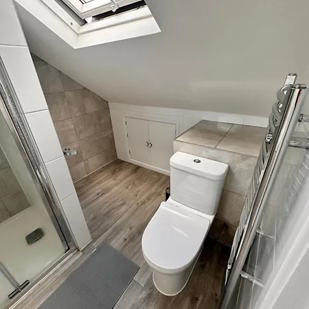Double And Single In Bromley By Bow