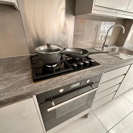 Guest house Double And Single In Bromley By Bow *