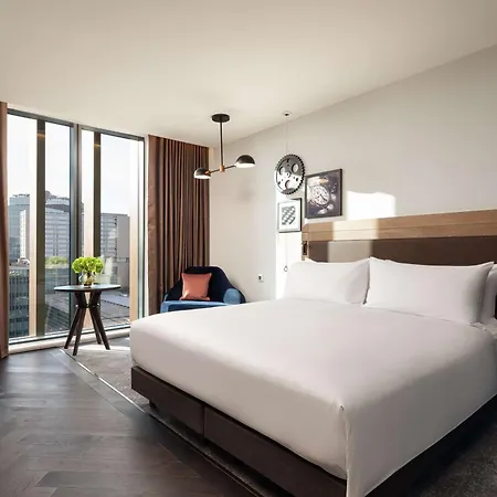 The Gantry London, Curio Collection By Hilton Hotel London