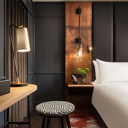 The Gantry London, Curio Collection By Hilton Hotel