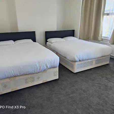 East 2 Bedroom *