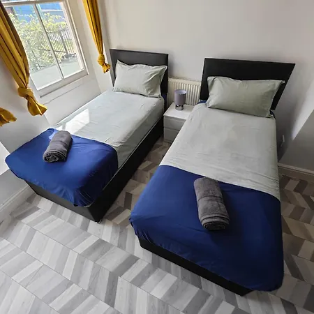 Apartment 2 Bedroom 2 Bathroom In Old St - Shoreditch - Zone 1