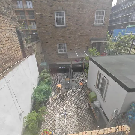 Apartment 2 Bedroom 2 Bathroom In Old St - Shoreditch - Zone 1 *