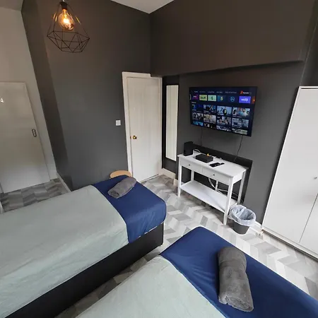 Apartment 2 Bedroom 2 Bathroom In Old St - Shoreditch - Zone 1 London