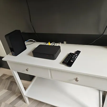 2 Bedroom 2 Bathroom In Old St - Shoreditch - Zone 1