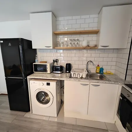 2 Bedroom 2 Bathroom In Old St - Shoreditch - Zone 1 London