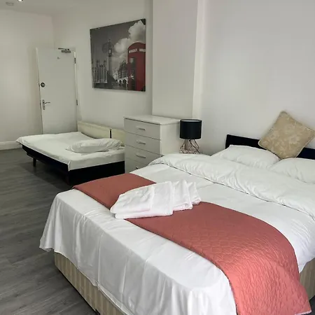 Starlet Apartament *