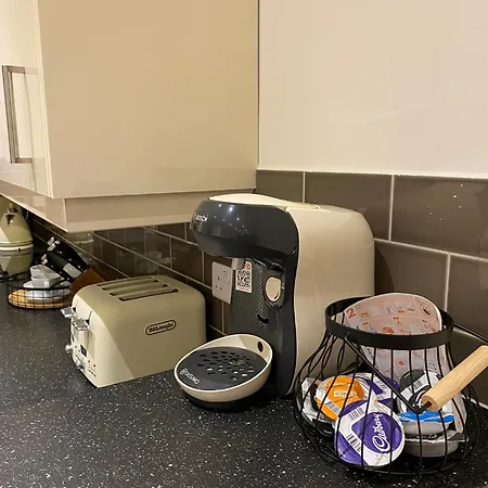 Luxury Sauna Jacuzzi Excel Canary Wharf Zone 2 Villa *