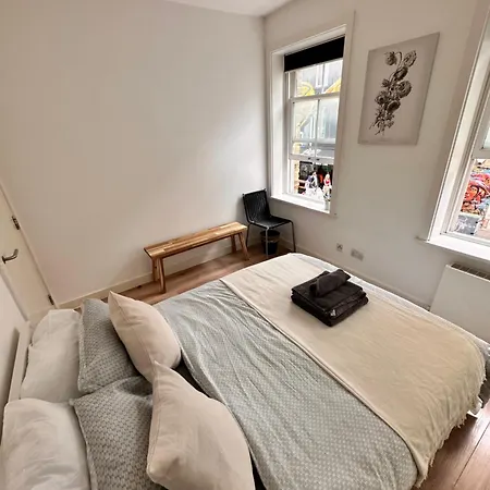 Guest house 2 Modern Double In The Heart Of Brick Lane London