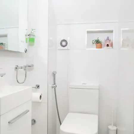Barking Haven Retreat - Airport - Parking - Train Station *