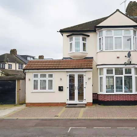 Barking Haven Retreat - Airport - Parking - Train Station * Barking (Greater London)