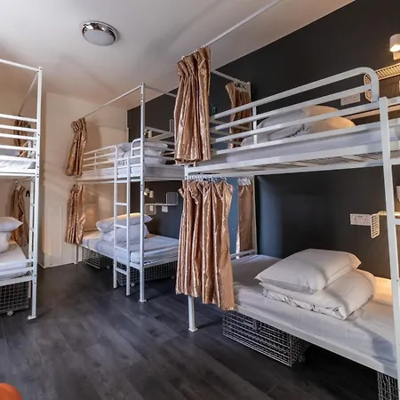 Hostel Book A Bed London