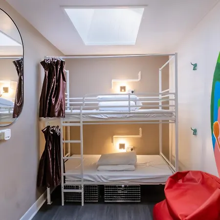 Hostel Book A Bed London