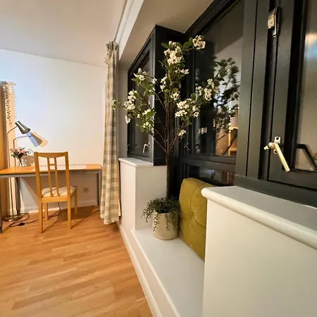 Luxury In Cross Harbour Guest house *