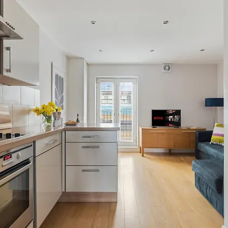 Parea Living - Cute Cosy Flat Near Shoreditch, Hackney, Hoxton London