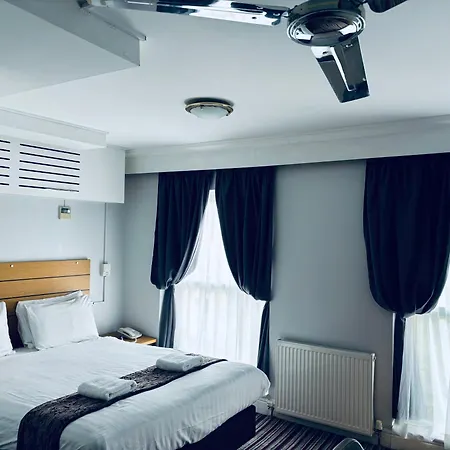 My Place Otel Londra