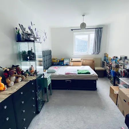 Homestay Your Ideal Excel London- O2 Arena - Lcy Airport *