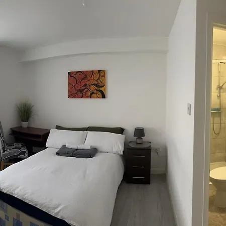 Luxury 5-Room House - Your Perfect Getaway Awaits Homestay *