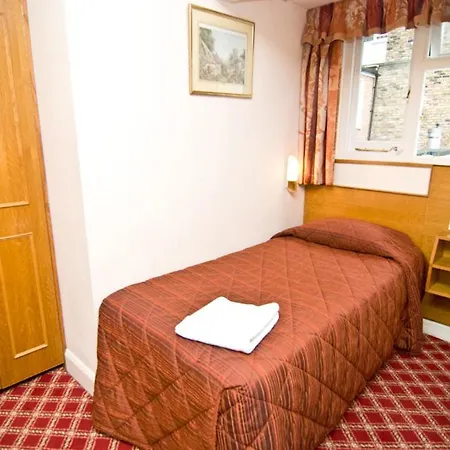 Hotel Alexandra 3*