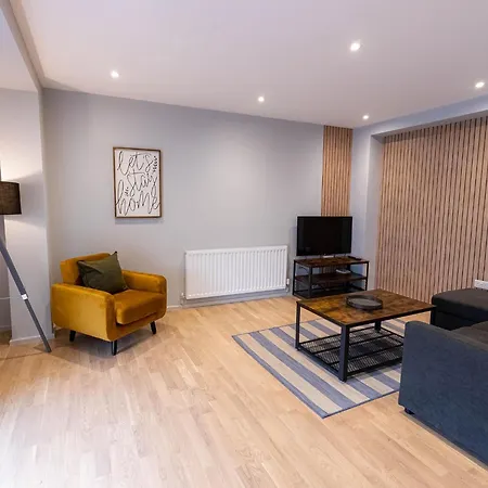 Holiday home Luxurious Hackney Near Train Station *