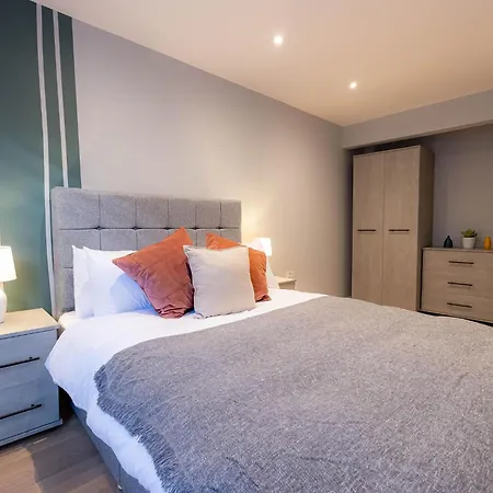 Holiday home Luxurious Hackney Near Train Station London