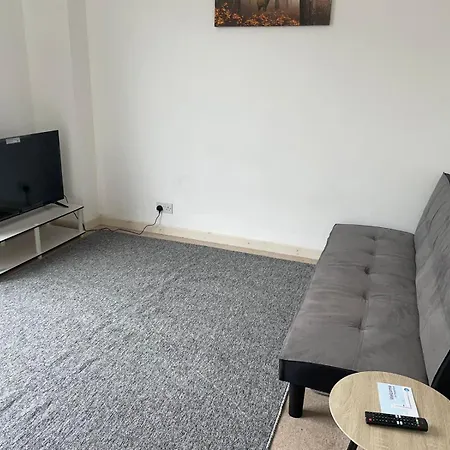 House 1 Minute Away From Train Station Apartment Barking (Greater London)