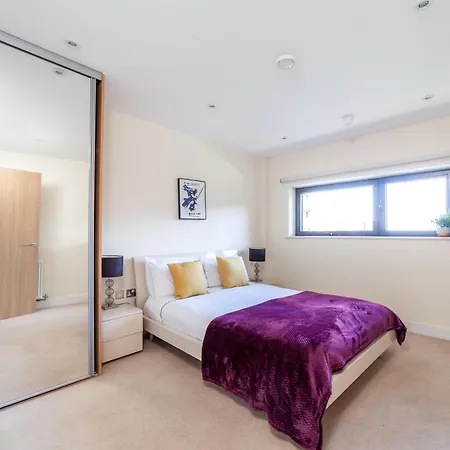 Tower Bridge Apartment London