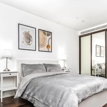 Apartment Stunning 2 Bedroom In Tower Hill London