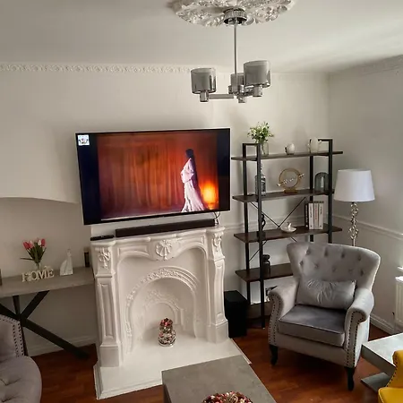Peeams Abode Apartment Dagenham