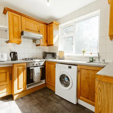 Leyton Comfy Double -50 London