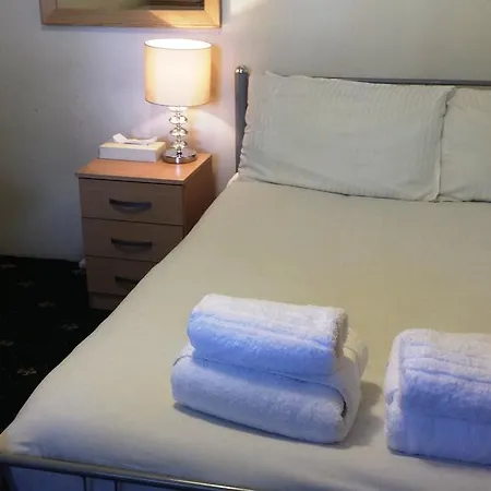 Hostel Whitechapel Rooms *