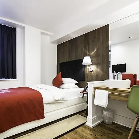 The Whitechapel Hotel