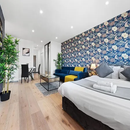 Apartment Modern One Bedroom Flat - Sleeps 5 -near Heathrow - Ub3 London