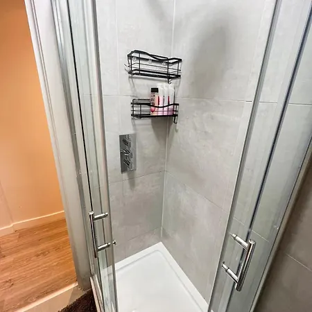 Charming 1-bedroom Haven Near The Shard In Elephant & Castle * London