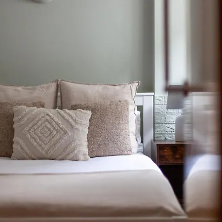 The Hackney Luxury Flat