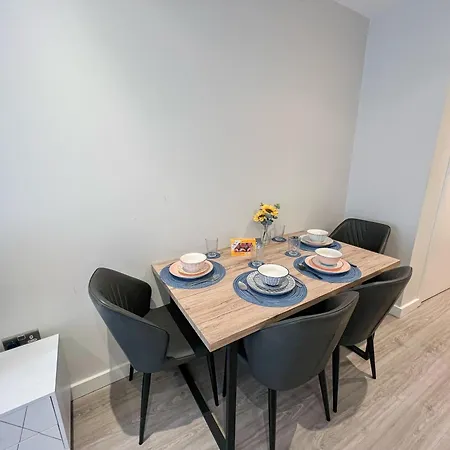 Apartment Charming 1-bedroom Haven Near The Shard In Elephant & Castle London