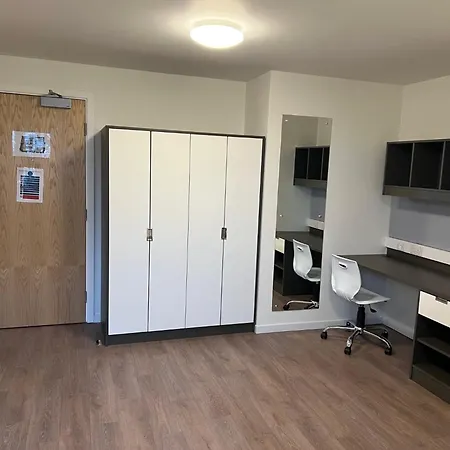 Cosy Private Ensuites And In The Heart Of Apartment *