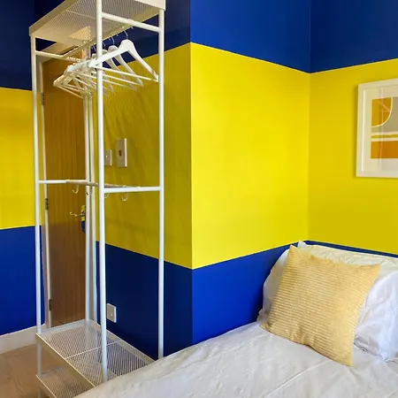 Cozy En-suite Near Stratford