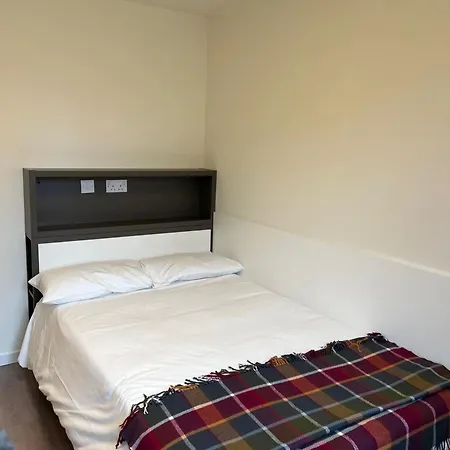 Cosy Private Ensuites And In The Heart Of Apartment