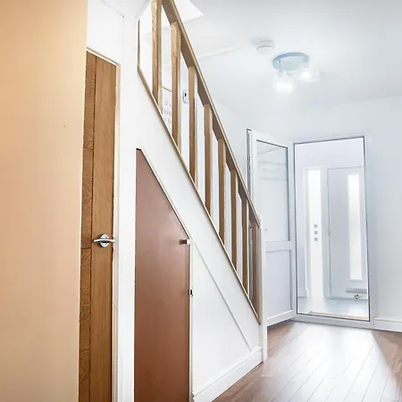 Royal Luxe 6 Bed House In London * Bexleyheath